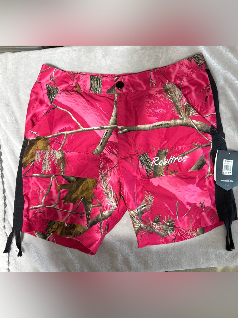 Realtree Pink Camo Women’s Shorts